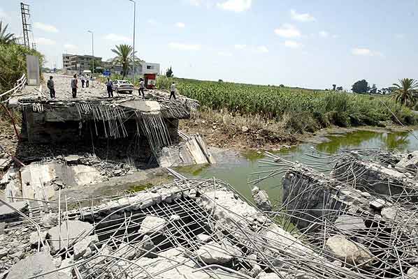 Líbano puente destruido