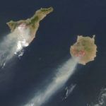 Vista satélite de los incnedios de Gran Canaria y Tenerife 150