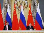 El presidente ruso, Vladimir Putin, y su hom&oacute;logo chino, Xi Jinping, en Mosc&uacute;, Rusia.
