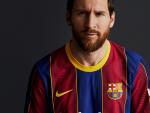 Messi con la nueva equipaci&oacute;n del Barcelona