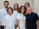 Rania de Jordania y su familia.