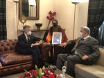 El ministro del Interior, Fernando Grande-Marlaska, junto a su hom&oacute;logo marroqu&iacute;.
