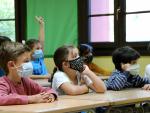 Ni&ntilde;os con mascarilla dentro de clase en las escuela de Salard&uacute; (Vall d'Aran).de 2020.