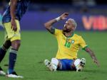Neymar, con la selecci&oacute;n de Brasil