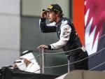 Fernando Alonso, en el podio de Catar
