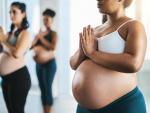 Es recomendable que las mujeres embarazadas hagan algo de ejercicio.
