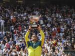 Nadal levantando su decimocuarto Roland Garros