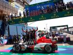 Buemi, Hartley y Hirakawa celebran la victoria de las 24 horas de Le Mans