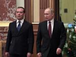 El expresidente ruso, Dmitri Medv&eacute;dev, junto al presidente de Rusia, Vlad&iacute;mir Putin, en una imagen de archivo.