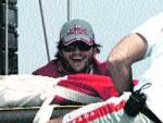 El marido de Demi Moore, ayer en un barco de la Copa. (Efe).