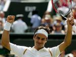 Roger Federer agradece el apoyo del p&uacute;blico.