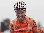 El ciclista Samuel S&aacute;nchez (Euskaltel) celebra una de sus victorias. (Reuters)