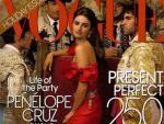 Portada de la revista Vogue con Pen&eacute;lope Cruz y Cayetano Rivera Ordo&ntilde;ez (VOGUE)
