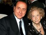 Descrita como una aut&eacute;ntica 'mamma italiana', la anciana era una firme defensora de Berlusconi. MATTEO BAZZI / EFE
