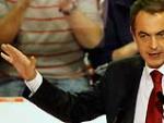 Jos&eacute; Luis Zapatero y Mariano Rajoy, en sus actos de este viernes que abrieron la campa&ntilde;a electoral. (AGENCIAS).