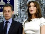 Nicolas Sarkozy con su esposa, Carla Bruni.