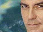 George Clooney y una imagen de 'Los p&aacute;jaros'.
