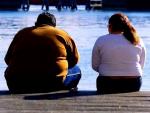 Dos personas que sufren obesidad. (ARCHIVO)