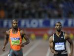 El atleta jamaicano Asafa Powell (i) y el estadounidense Tyson Gay (d), en la Golden Athletics Gala de Roma.
