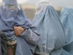 Varias mujeres ocultas bajo el burka.