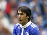 El jugador del Schalke 04, Ra&uacute;l Gonz&aacute;lez.