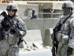 Soldados estadounidenses, durante un ret&eacute;n en la carretera Kabul-Jalalabad.