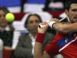 Novak Djokovic dio una lecci&oacute;n de tenis en el cuarto partido de la final de la Copa Davis ante Monfils.