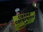 Activistas de Greenpeace en Cofrentes.
