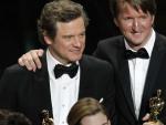 Colin Firth y Tom Hooper, ganadores del Oscar a mejor actor y el Oscar a mejor director respectivamente por el 'El discurso del rey'. El largometraje tambi&eacute;n se ha llevado el galard&oacute;n a mejor pel&iacute;cula.