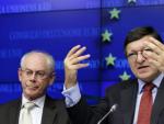 Los presidentes de la Comisi&oacute;n Europea y del Consejo Europeo, Jos&eacute; Manuel Durao Barroso (derecha) y Herman Van Rompuy.