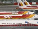 Aviones de Iberia, aparcados en la T4 del aeropuerto de Madrid-Barajas.