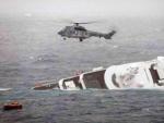 Un yate naufragado entre las islas de Skyros y Psarra en el mar Egeo (Grecia). La tripulación y los pasajeros, un total de ocho franceses, han salvado la vida.