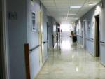 Imagen de los pasillos vac&iacute;os de un hospital.