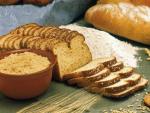 Piezas de pan de trigo, cebada y avena.