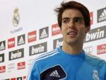 Kak&aacute;, jugador del Real Madrid, en la sala de prensa del club.