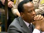 Conrad Murray escucha la sentencia por la muerte de Michael Jackson: cuatro a&ntilde;os de prisi&oacute;n.