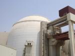 Imagen de archivo que muestra una vista exterior de una central nuclear en Bushehr, al sur de Ir&aacute;n.