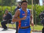 El triatleta gallego Javier G&oacute;mez Noya, durante el segmento de atletismo del Half Challenge de Calella 2013, una prueba en la que adem&aacute;s estaba en juego el Campeonato de Europa sobre la distancia.