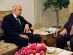 El Nobel de la Paz Mohamed el Baradei, en un encuentro con el presidente interino de Egipto, Adli Mansour.