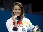 La nadadora de Espa&ntilde;a, Mireia Belmonte muestra la medalla de bronce conseguida en la final de 200 m estilos individual femenino de los Campeonatos del Mundo de Nataci&oacute;n.