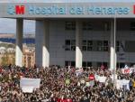 Marcha contra la privatizaci&oacute;n del Hospital del Henares.