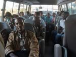 Ciudadanos keniatas llegan a su pa&iacute;s tras ser evacuados de Sud&aacute;n del Sur por el recrudecimiento del conflicto.