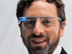El confundador de Google, Sergey Brin, con las Google Glass.