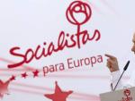 El secretario general del PSOE, Alfredo P&eacute;rez Rubalcaba, en un acto en Valencia.