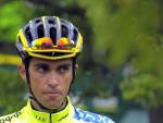 Alberto Contador, pensativo al finalizar un entrenamiento por los alrededores de Leeds, punto de partida del Tour de Francia 2014.