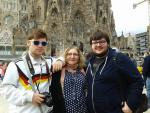 También hay turistas españoles en la Sagrada Familia, como Rubén y Alejandro, dos valencianos de 19 años. Están a favor de que los catalanes decidan. Su madre está en contra de la independencia pero la ve económicamente viable.