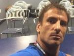 Robredo, haci&eacute;ndose un selfie en la sala de prensa del US Open.