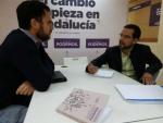 Reuni&oacute;n de Sergio Pascual (Podemos) con la Apdha