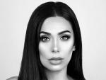 Huda Kattan, la youtuber de belleza que se ha convertido, gracias a las redes sociales, en la doble de Kim Kardashian.