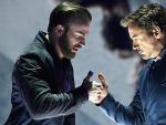 Chris Evans contra Robert Downey Jr.: guerra de pulgares